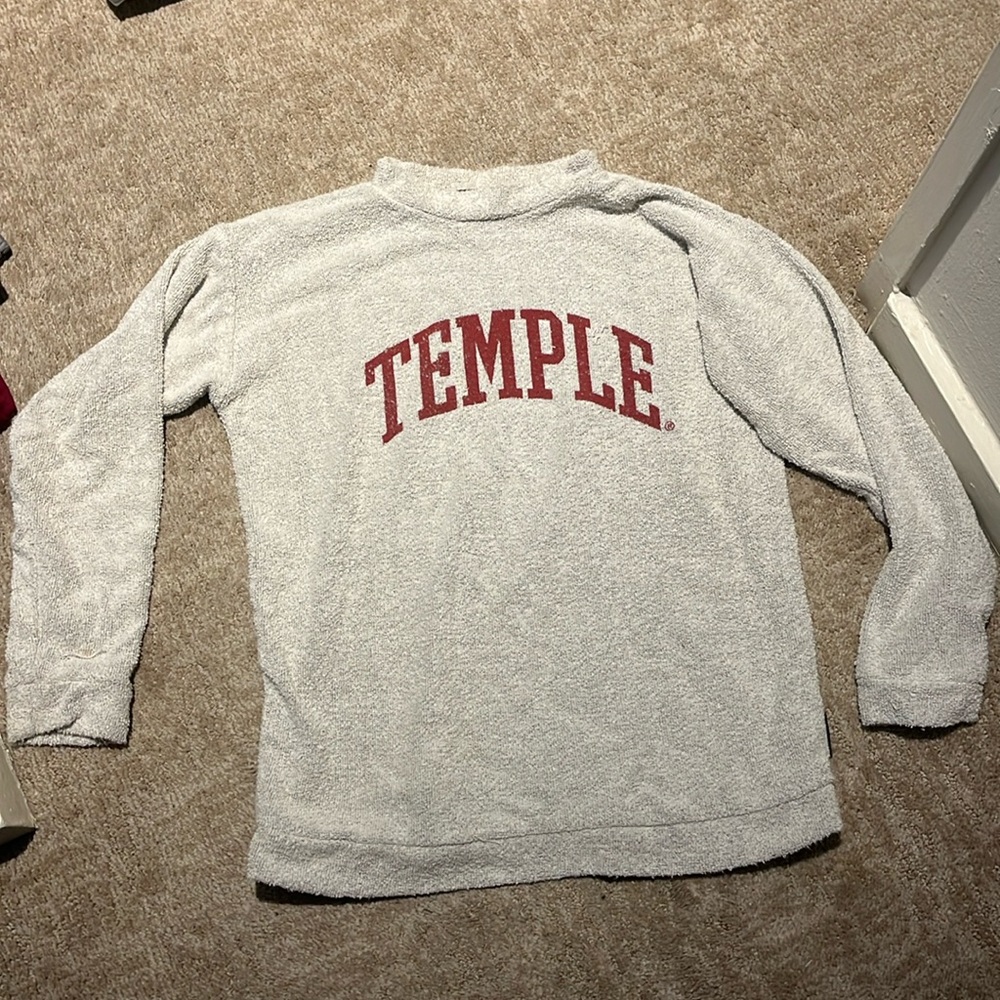 Temple University Woolly Threads sweatshirt
